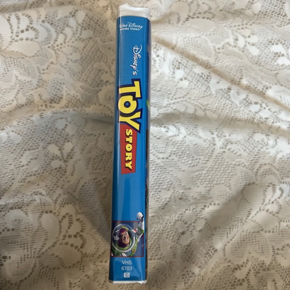 Walt Disney's Toy Story (VHS, 1996, Clamshell Case), Tim Allen, Tom Hanks, Pixar - Picture 3 of 10